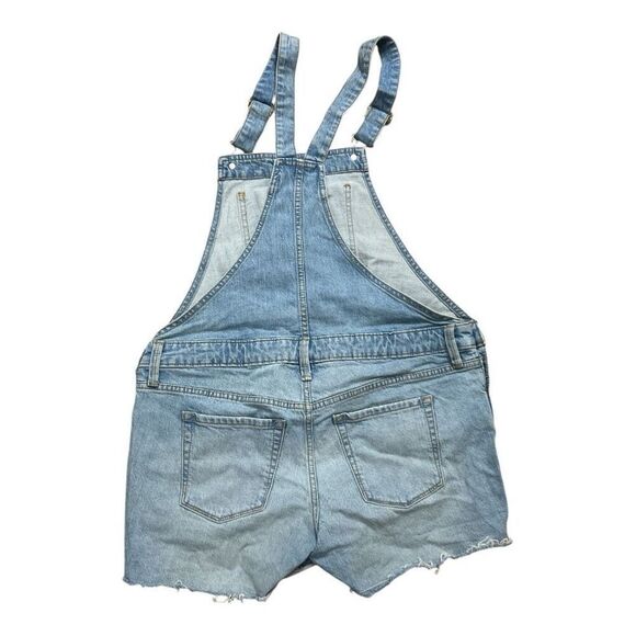 Isabel Maternity by Ingrid & Isabel Denim Shortall size 6 Blue Overall Shorts - Picture 4 of 14